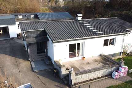 Haus Gießen Wieseck - 8 Zimmer, 228 m&sup2;, 549.000&euro; | Angebot:25898230