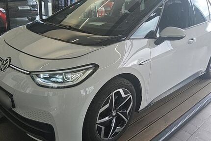VW ID.3 44.104 km 27.345 &euro; Pohlheim 35415
