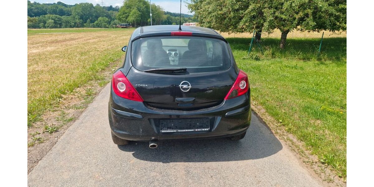 Opel Corsa 150.000 km 2.700 &euro; Greifenstein 35753