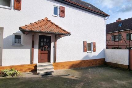 Wohnung Bad Nauheim - 5 Zimmer, 100 m&sup2;, 1.250&euro; | Angebot:27599900