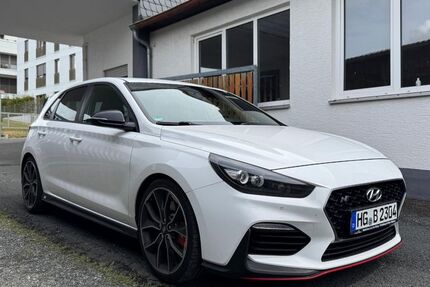 Hyundai i30 98.512 km 17.990 &euro; Usingen 61250