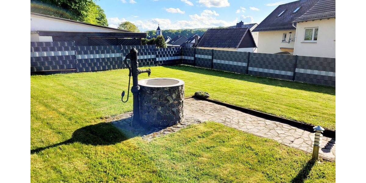 Mehrfamilienhaus, Wohnhaus Weilburg Ahausen - 6 Zimmer, 212 m&sup2;, 259.000&euro; | Angebot:26675034