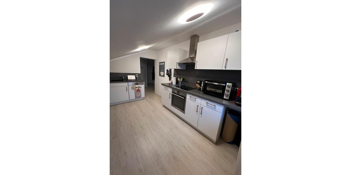 Einfamilienhaus Biebertal - 9 Zimmer, 280 m&sup2;, 650.000&euro; | Angebot:25428204