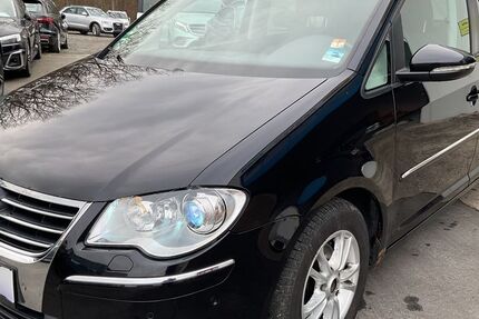 VW Touran 230.041 km 3.490 &euro; Giessen 35394