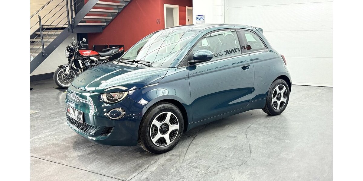 Fiat 500e Action 1. Hand Carplay 12.500 km 14.820 &euro; Lich 35423