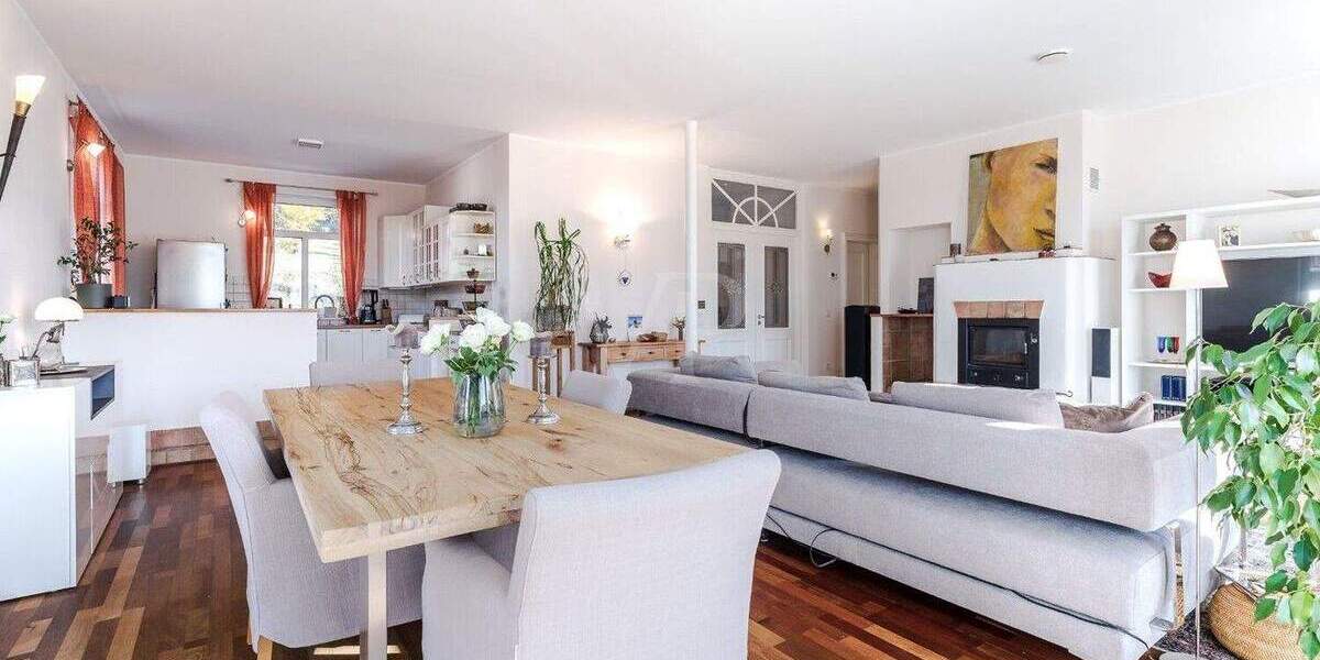 Einfamilienhaus Weilrod Rod an der Weil - 1 Zimmer, 409 m&sup2;, 1.695.000&euro; | Angebot:25742968