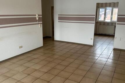 Wohnung Hüttenberg - 4 Zimmer, 100 m&sup2;, 239.000&euro; | Angebot:25779181