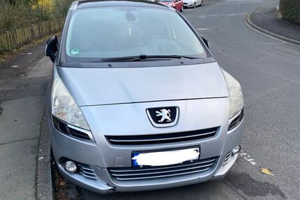 Peugeot 5008 252.120 km 4.700 &euro; Dillenburg 35683