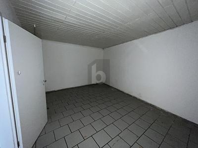 HANDWERKERPERLE MIT POTENZIAL ZUM KLEINEN PREIS - Mehrfamilienhaus, Wohnhaus Solms | Angebot:26997726