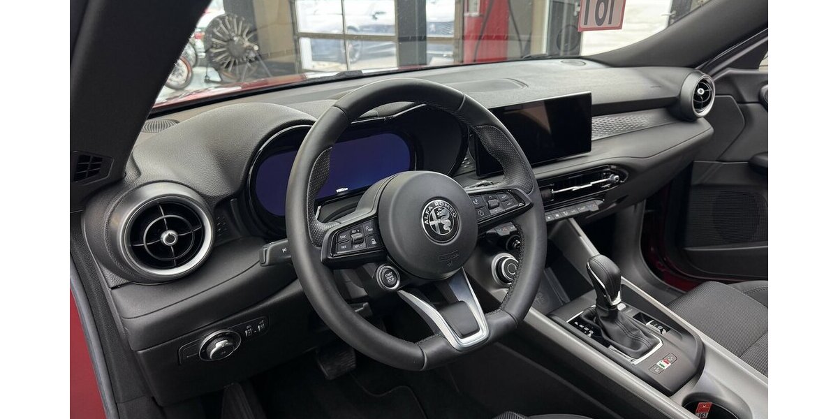 Alfa Romeo Tonale 1.6 VGT-D Sprint ACC Sitzheizung 12.000 km 23.285 &euro; Lich 35423