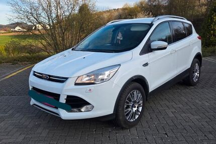 Ford Kuga 170.000 km 7.250 &euro; Driedorf 35759