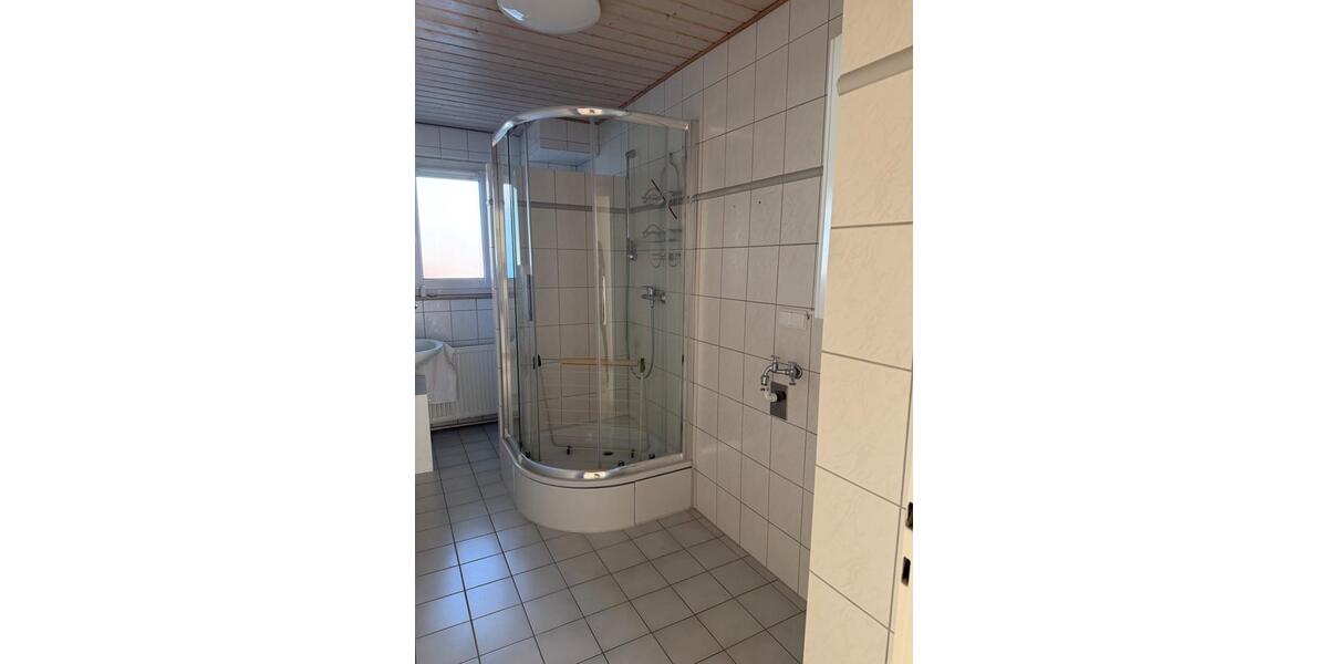 Etagenwohnung Gießen - 1 Zimmer, 34 m&sup2;, 480&euro; | Angebot:26612041