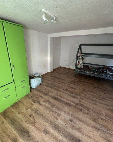 Einfamilienhaus Dillenburg - 5 Zimmer, 130 m&sup2;, 155.000&euro; | Angebot:26815897