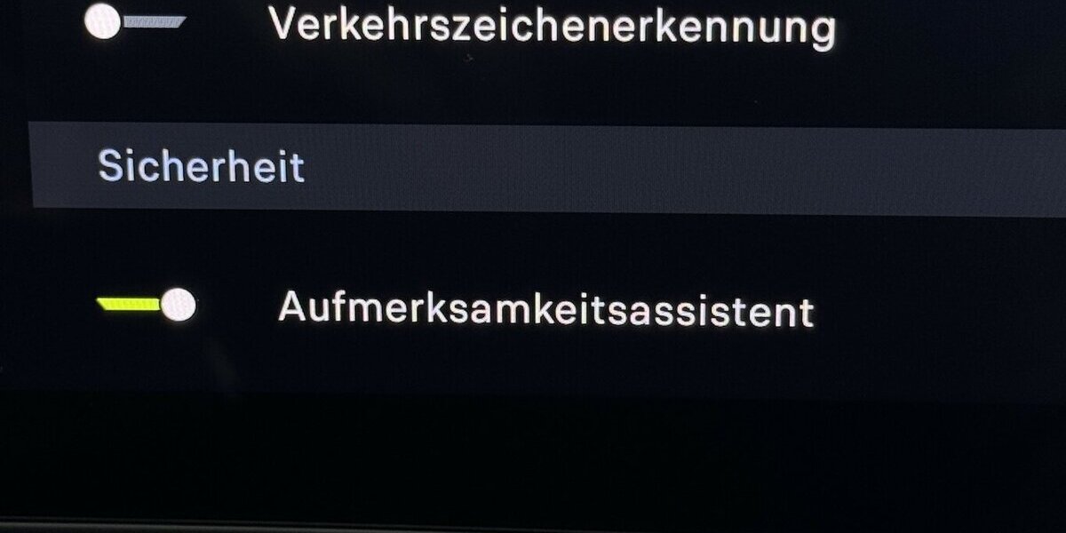 Peugeot 5008 145 Mild Hybrid Allure7 Sitzer LED 360°Cam 35.800 km 99.999 &euro; Lich 35423