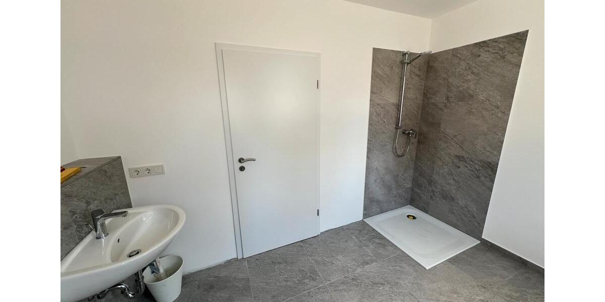 Erdgeschoßwohnung Mengerskirchen - 2 Zimmer, 71 m&sup2;, 700&euro; | Angebot:25807439