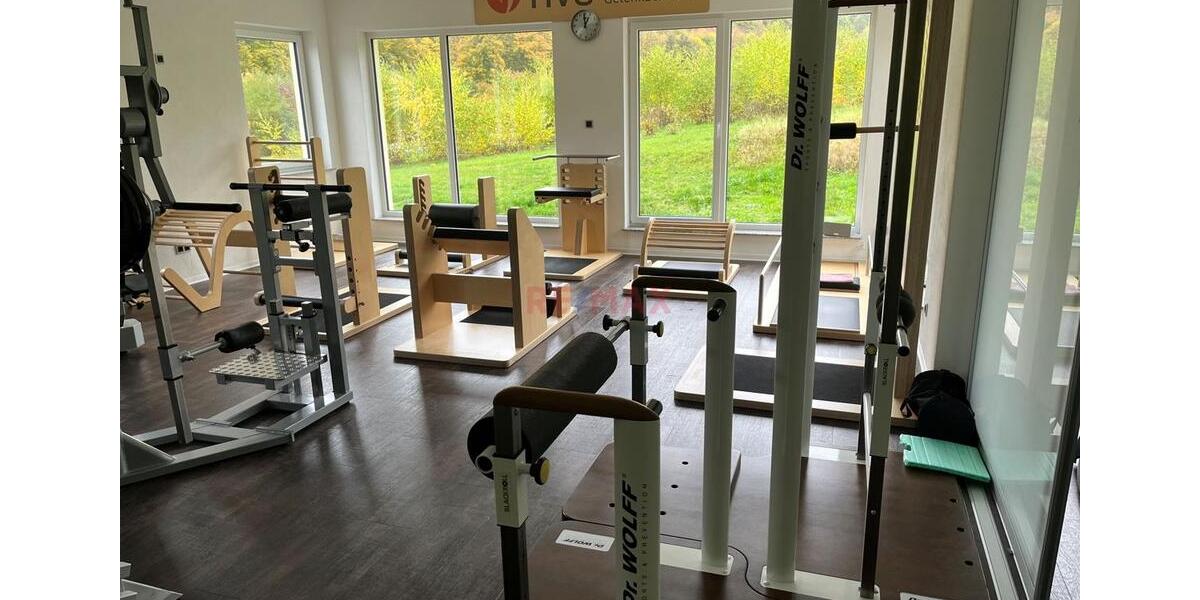 Gewerbeobjekt Waldsolms - 3.200&euro; | Angebot:23301587