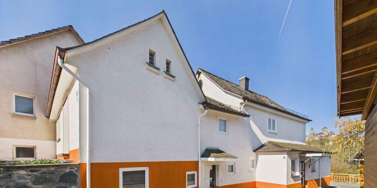 Mehrfamilienhaus, Wohnhaus Braunfels - 7 Zimmer, 160 m&sup2;, 350.000&euro; | Angebot:25880813