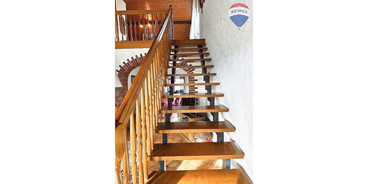 Mehrfamilienhaus, Wohnhaus Runkel Schadeck - 9 Zimmer, 360 m&sup2;, 425.000&euro; | Angebot:25664422