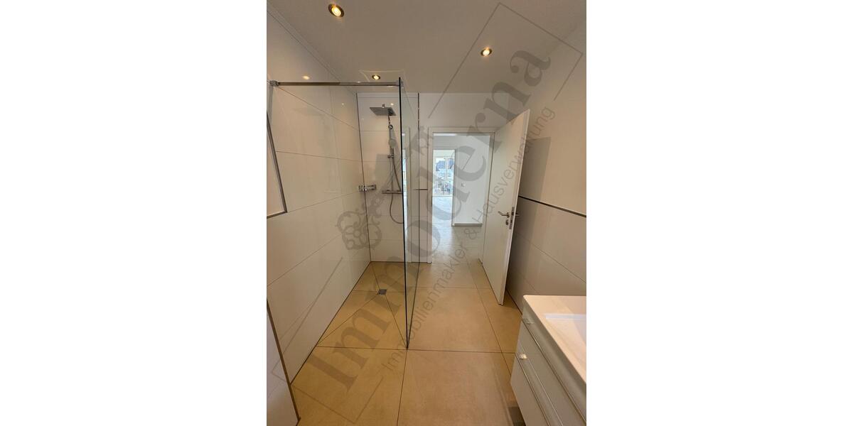 Etagenwohnung Linden - 3 Zimmer, 90 m&sup2;, 1.100&euro; | Angebot:25376529