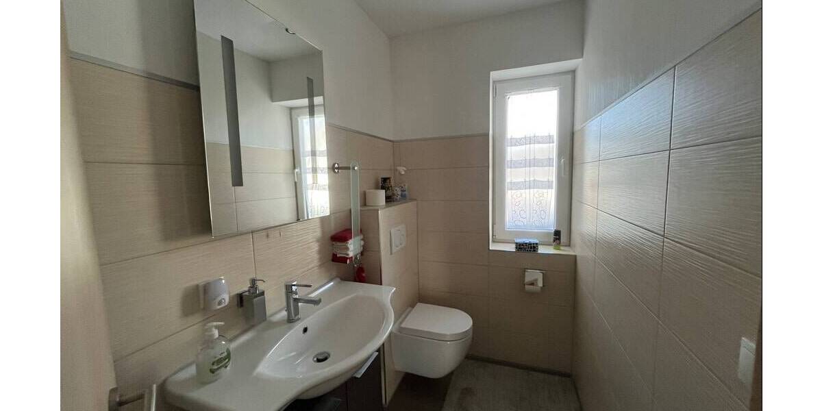 Einfamilienhaus Mittenaar Ballersbach - 7 Zimmer, 170 m&sup2;, 545.000&euro; | Angebot:25969389