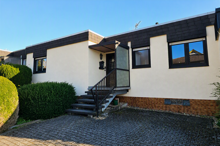 Haus Langgöns - 8 Zimmer, 200 m&sup2;, 400.000&euro; | Angebot:27282951