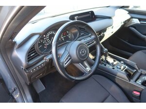 Mazda 3 Lim. 5-trg. Selection M-Hybrid 29.650 km 21.990 &euro; Bad Endbach 35080