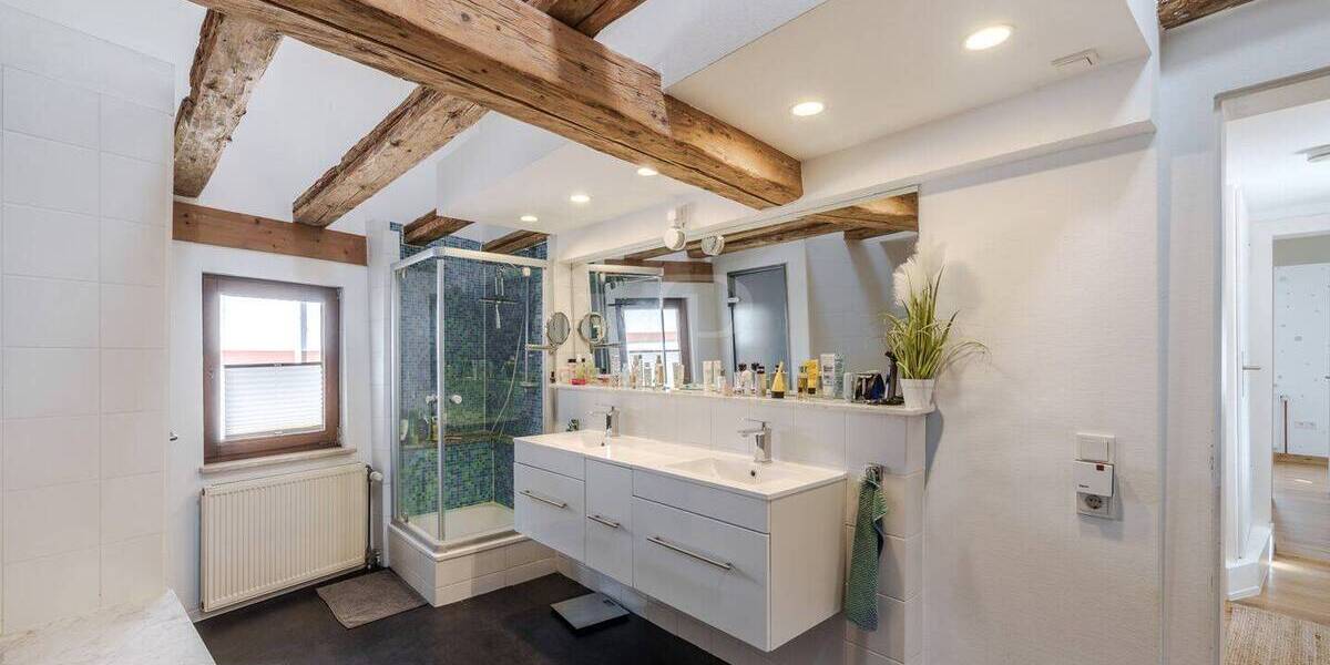 Einfamilienhaus Usingen / Eschbach Usingen - 6 Zimmer, 259 m&sup2;, 549.000&euro; | Angebot:26826423