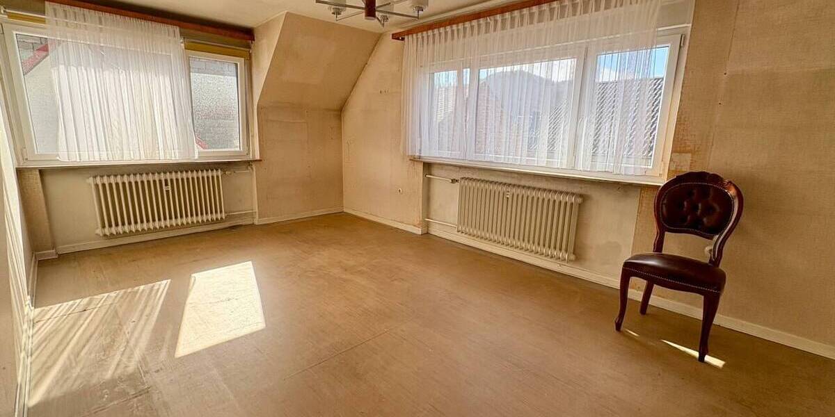 Einfamilienhaus Dillenburg Oberscheld - 1 Zimmer, 170 m&sup2;, 155.000&euro; | Angebot:26080154