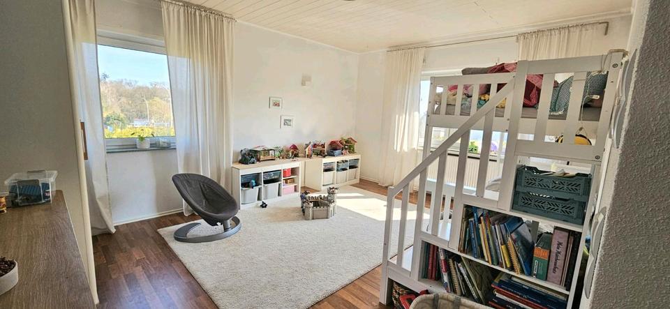 Einfamilienhaus Wölfersheim - 7.5 Zimmer, 126 m&sup2;, 589.000&euro; | Angebot:25640333