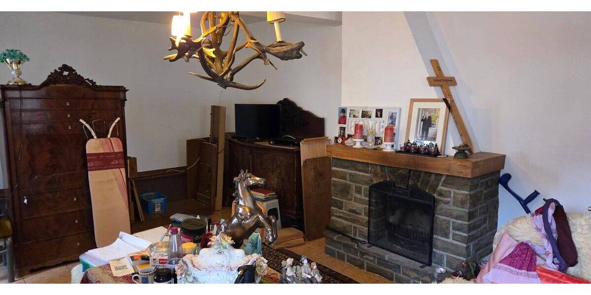 Bauernhaus, Landhaus Gladenbach Rüchenbach - 8 Zimmer, 180 m&sup2;, 335.000&euro; | Angebot:26658954