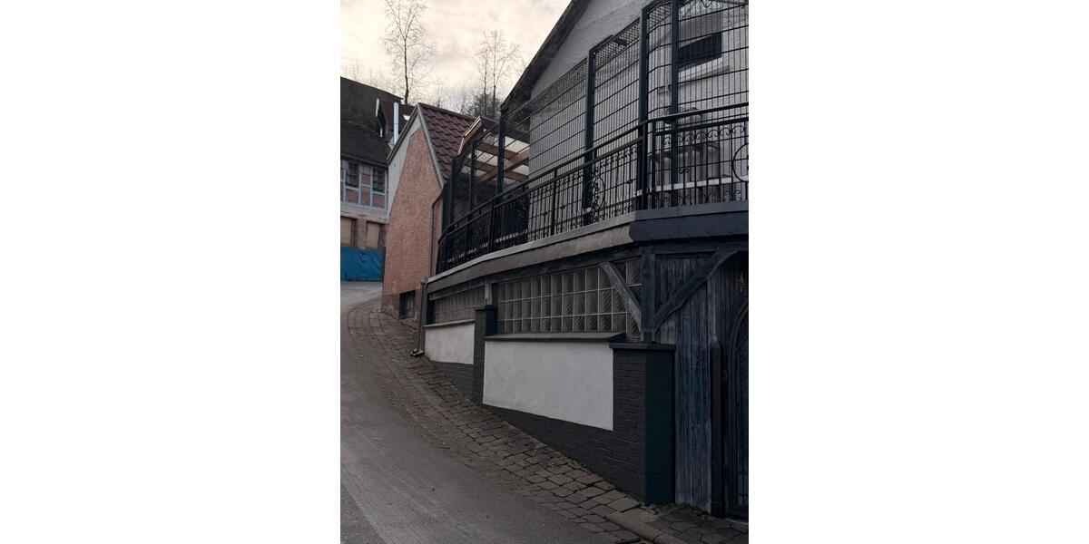 Einfamilienhaus Usingen - 6 Zimmer, 180 m&sup2;, 298.000&euro; | Angebot:25118111