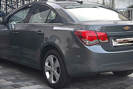 Chevrolet Cruze 205.000 km 2.800 &euro; Wetzlar 35576