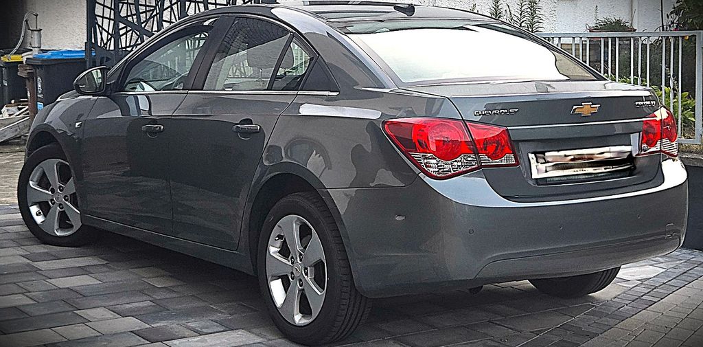 Chevrolet Cruze 205.000 km 2.800 &euro; Wetzlar 35576