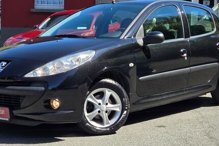Peugeot 206 118.000 km 3.000 &euro; Wetzlar 35578