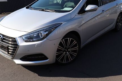 Hyundai i40 82.717 km 12.990 &euro; Heuchelheim b. Giessen 35452