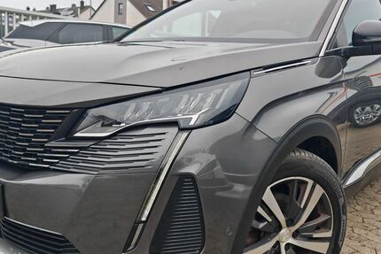 Peugeot 5008 128.021 km 18.088 &euro; Wölfersheim 61200