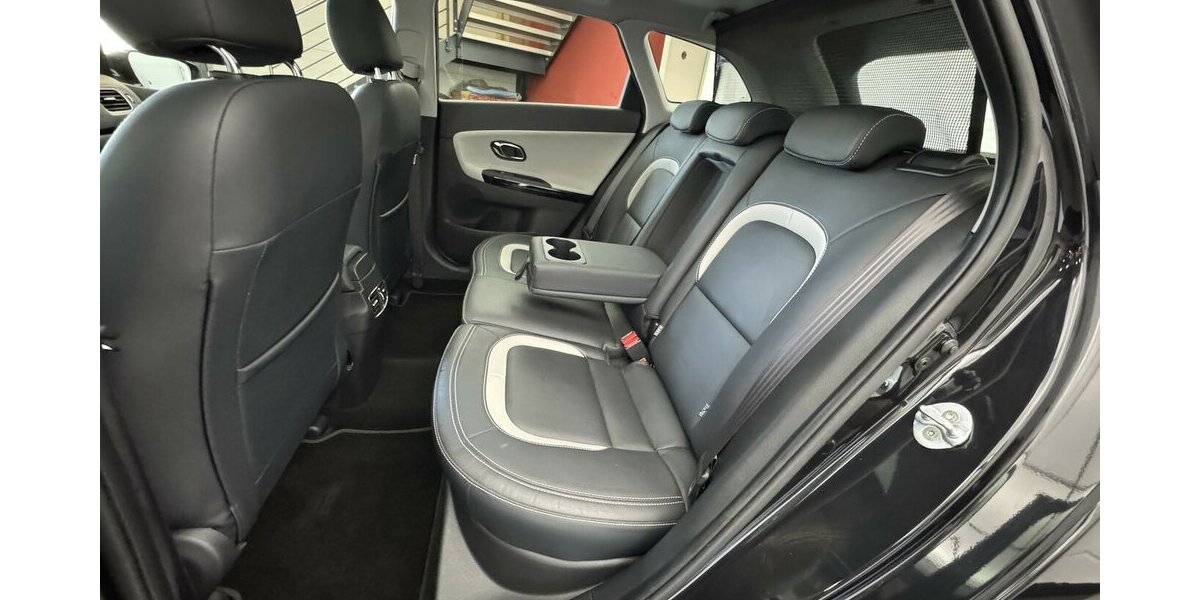 Kia cee´d Sportswagon 1.6 D Platinum Edition Xenon 56.200 km 13.990 &euro; Lich 35423