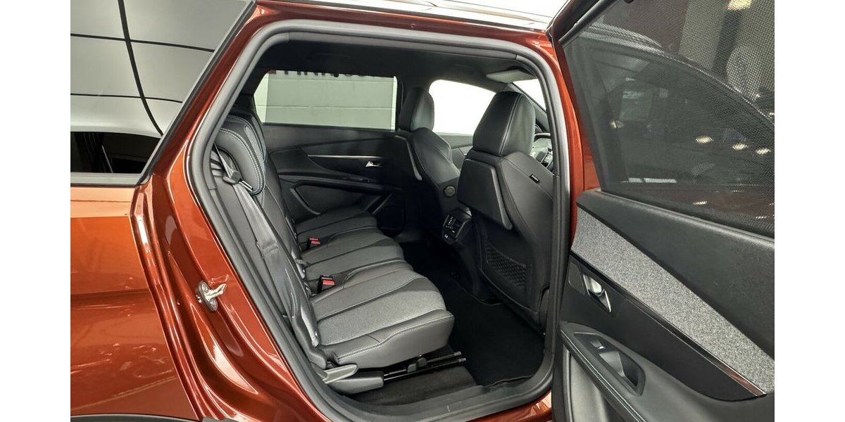 Peugeot 5008 Puretech 130 Allure CarPlay Cam 17.210 km 21.470 &euro; Lich 35423