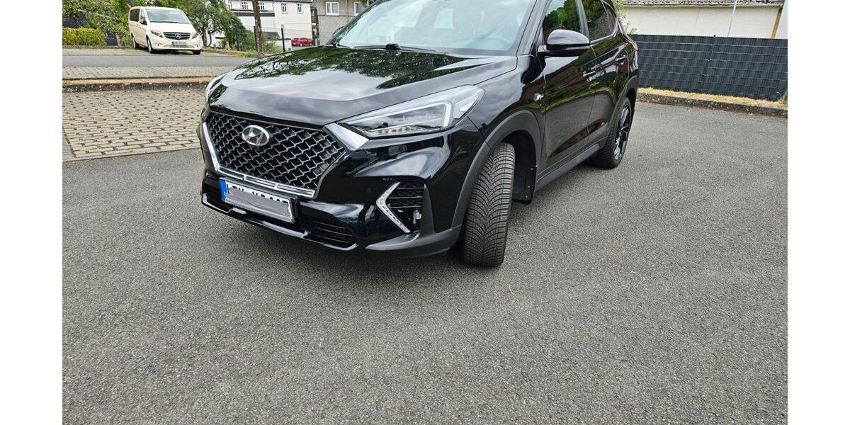 Hyundai TUCSON 110.200 km 20.350 &euro; Herborn 35745