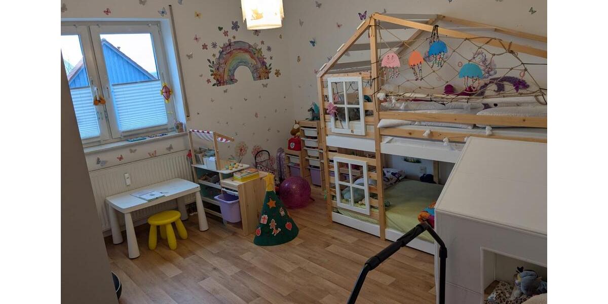 Etagenwohnung Gießen Allendorf - 3 Zimmer, 100 m&sup2;, 980&euro; | Angebot:25839090