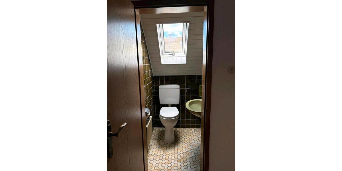 Einfamilienhaus Lahnau - 5 Zimmer, 175 m&sup2;, 320.000&euro; | Angebot:27081680