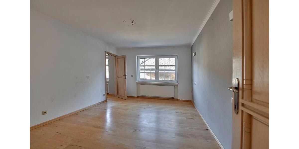 Mehrfamilienhaus, Wohnhaus Weilmünster - 15 Zimmer, 900 m&sup2;, 699.000&euro; | Angebot:23593175