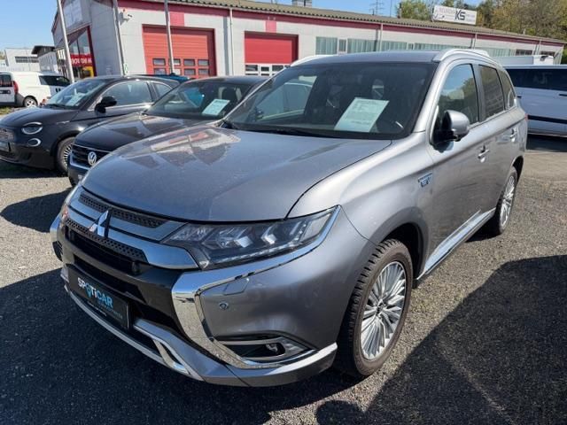 Mitsubishi Outlander 32.450 km 23.490 &euro; Giessen 35394