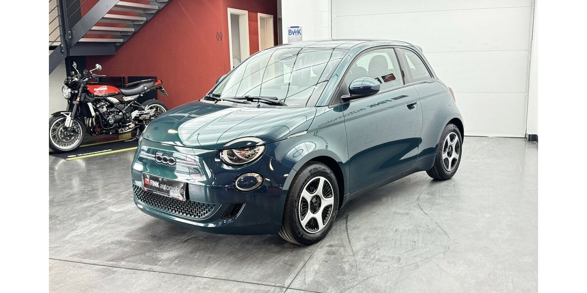 Fiat 500e Action 1. Hand Carplay 12.500 km 14.670 &euro; Lich 35423