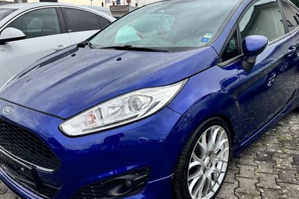 Ford Fiesta 138.000 km 2.999 &euro; Beselich- Obertiefenbach 65614