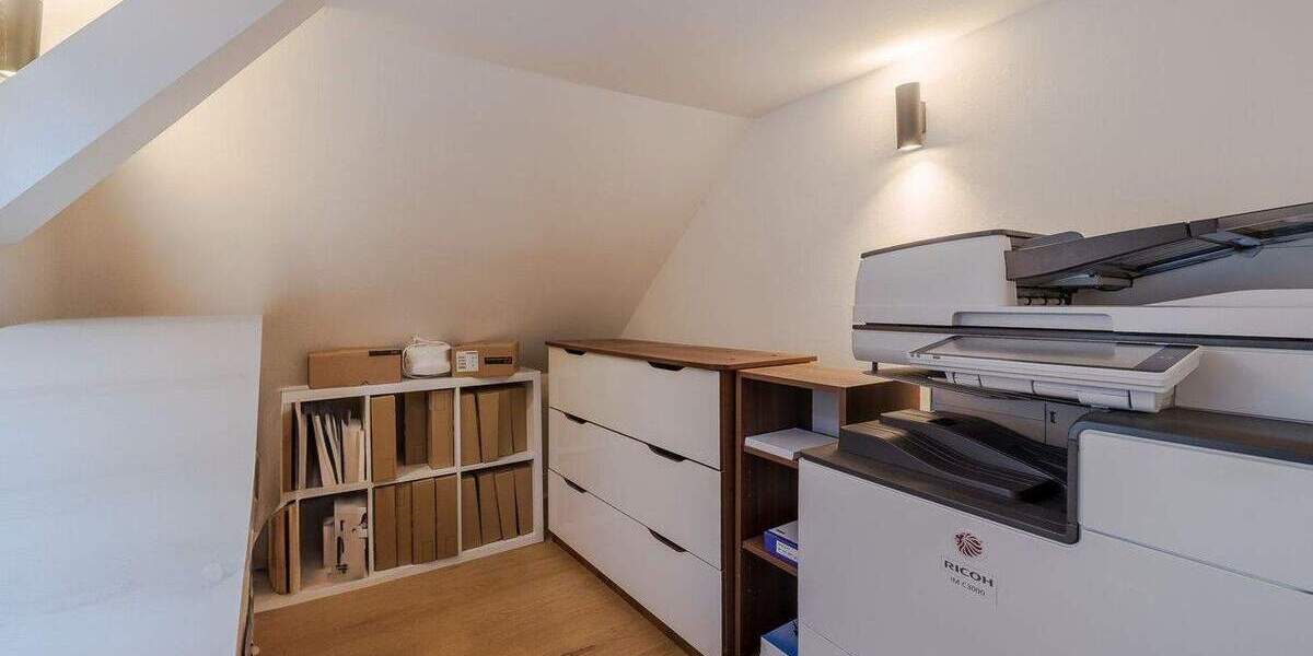 Mehrfamilienhaus, Wohnhaus Usingen - 7 Zimmer, 165 m&sup2;, 698.500&euro; | Angebot:25742957