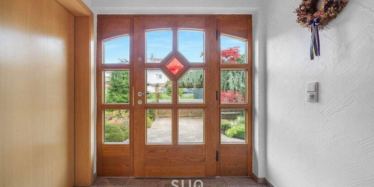 Bungalow Butzbach Münster - 4 Zimmer, 175 m&sup2;, 575.000&euro; | Angebot:25690819