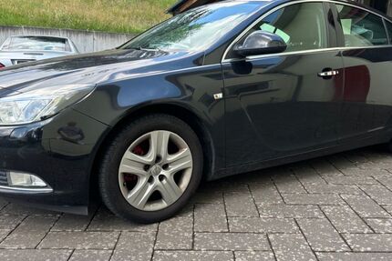 Opel Insignia 192.780 km 4.299 &euro; Dillenburg 35685
