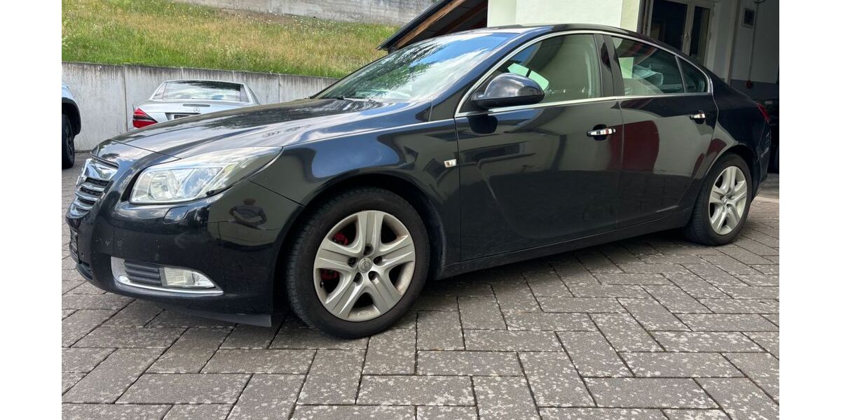Opel Insignia 192.780 km 4.299 &euro; Dillenburg 35685