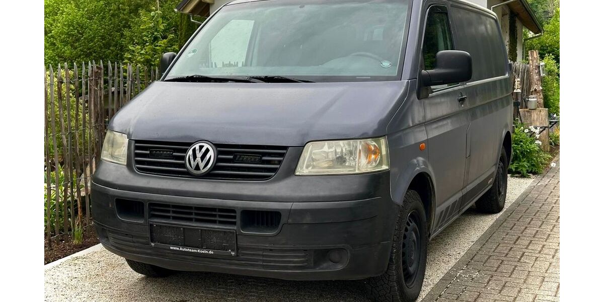 VW T5 Transporter 247.707 km 3.350 &euro; Siegbach 35768